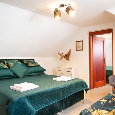 Rezidence Plesivec - Rodinny Apartman S 3 Loznicemi Český Krumlov Kültér fotó